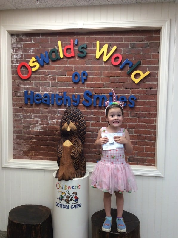 oswald the beaver with patient and dentist 7